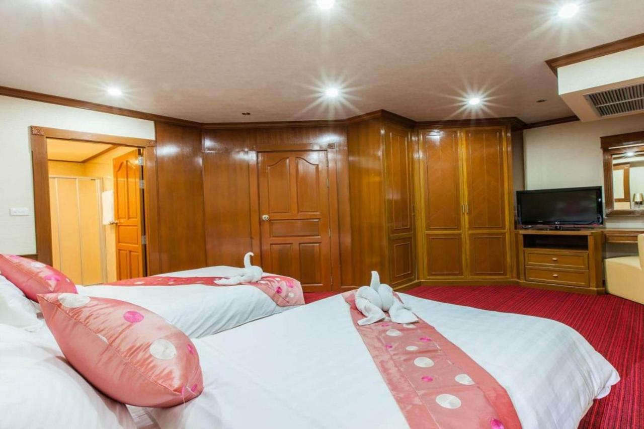 בנגקוק Oyo 796 Paradise Sukhumvit Hotel מראה חיצוני תמונה